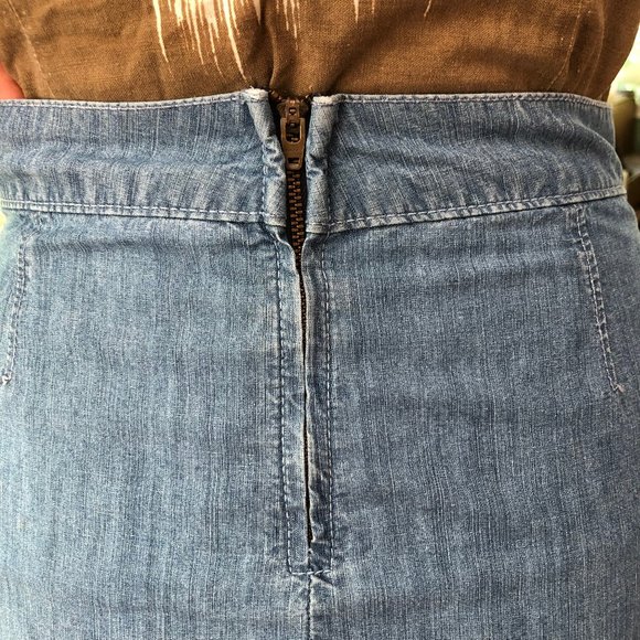 GANT Denim Pleated Skirt - Picture 5 of 7